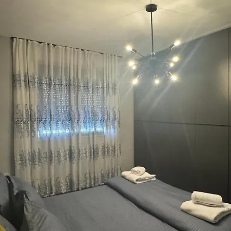 Qera Ditore Apartment Tirana