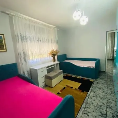 Apartment Qera Ditore *
